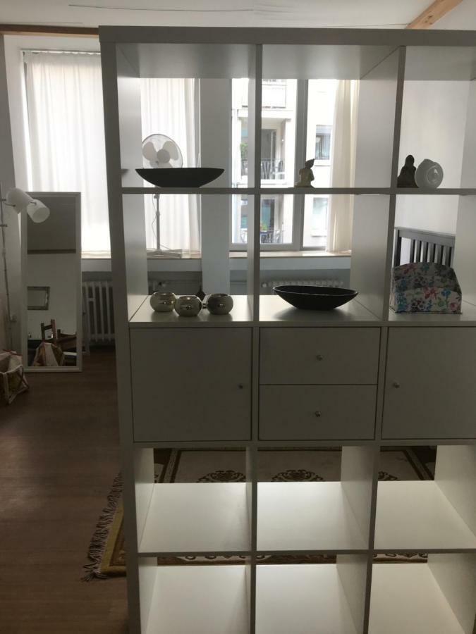 Apartment In Der Yogaschule Cologne Extérieur photo